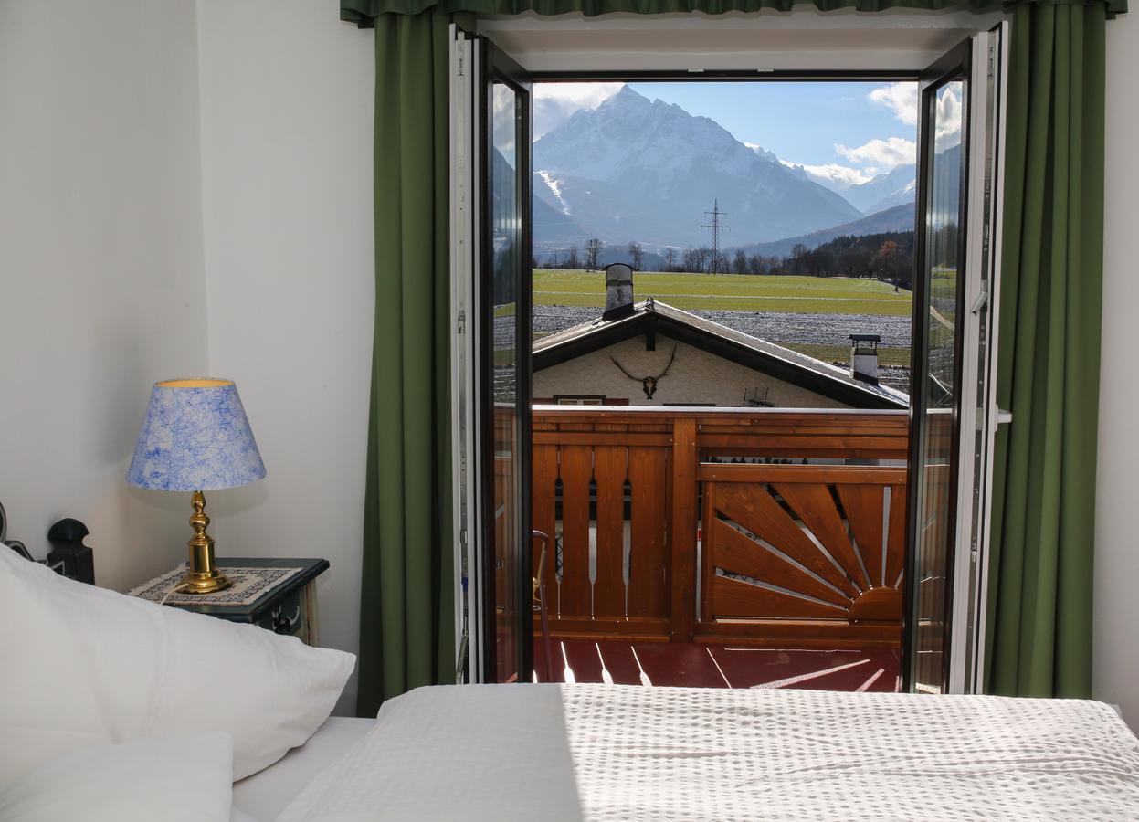 Single Room with Balcony,709207393:JPEG